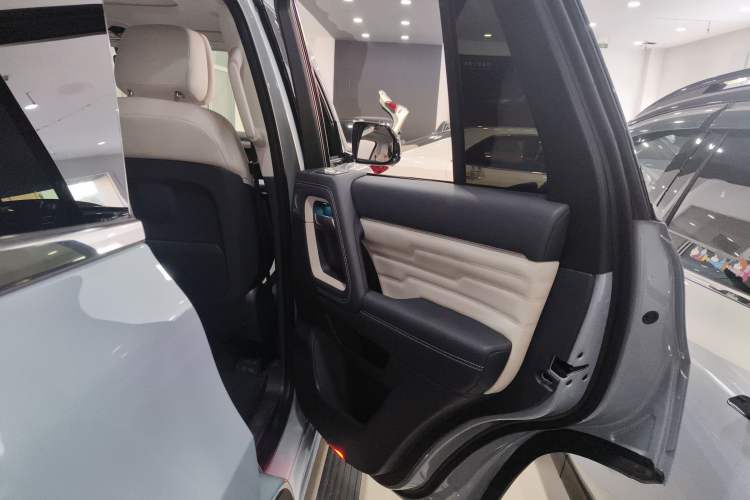 Used BAIC Off-Road BJ60 2022 2.0T Version 11 Five Seats
