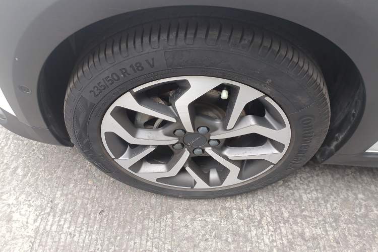 Used Lynk & Co 02 2018 1.5T DCT Two-Wheel Drive Pro Version China V Emission Standard