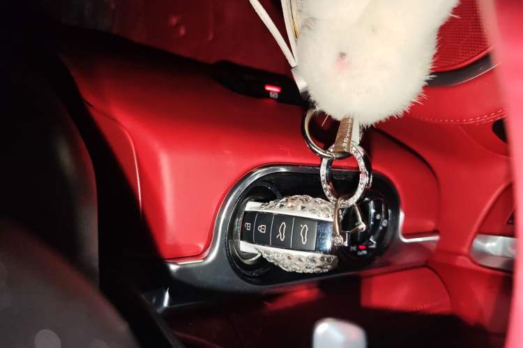 Used Porsche 718 2022 Boxster 2.0T Vehicle Key