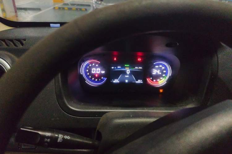 Used CHANGAN KAICHENG Ruixing EM80 2022 Flat-Top Double-Door 2-Seater 60kW 41.86kWh
