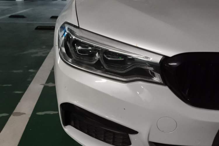 Used BMW 5 Series New Energy 2019 530Le Luxury Package Right Front Headlight