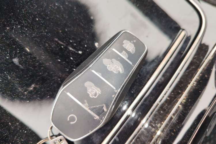 Used BYD Han 2025 DM-i Intelligent Driving Edition 125KM Prestige Model