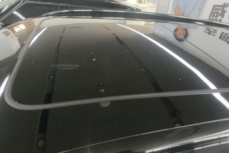 Used VOYAH FREE 2025 318 318 km Rear-Drive Touring Edition Roof