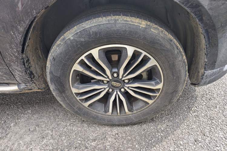 Used Geely Auto Vision X6 2016 1.8L Manual Luxury Model