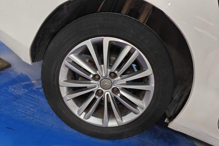 Used Citroen C4L 2014 1.8L Intelligent Drive Automatic Dynamic Model Exterior 5