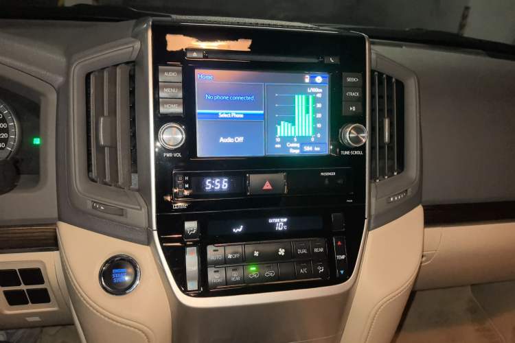 Used Toyota Land Cruiser 
