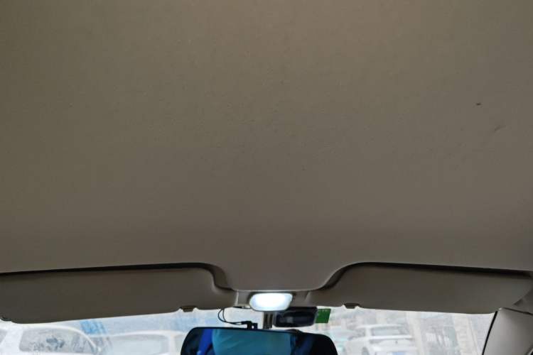 Used FAW Xiali N7 2013 1.3L Manual Luxury Model Headliner