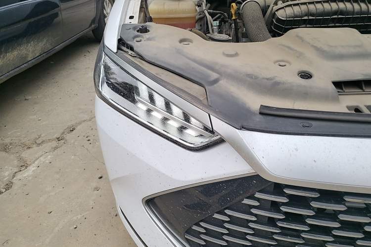 Used BYD Qin PLUS 2021 DM-i 55KM Flagship Model Right Front Headlight