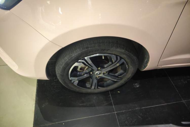 Used CHANGAN OSHAN Benni E-Star 2022 Charming Edition Colorful Model Lithium Iron Phosphate
