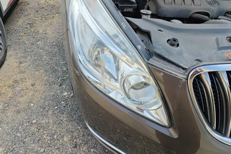 Used Buick GL8 2014 2.4L CT Luxury Business Comfort Edition
