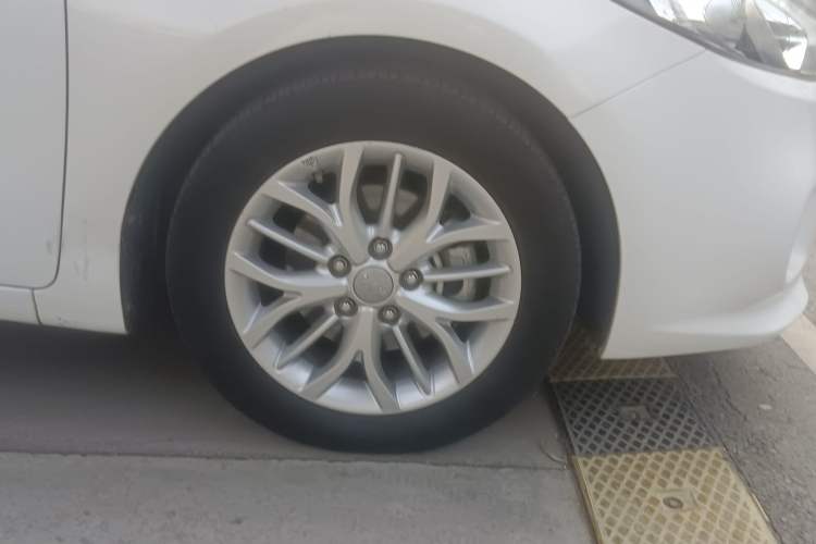 Used Kia K3S 2014 1.6L Automatic DLX