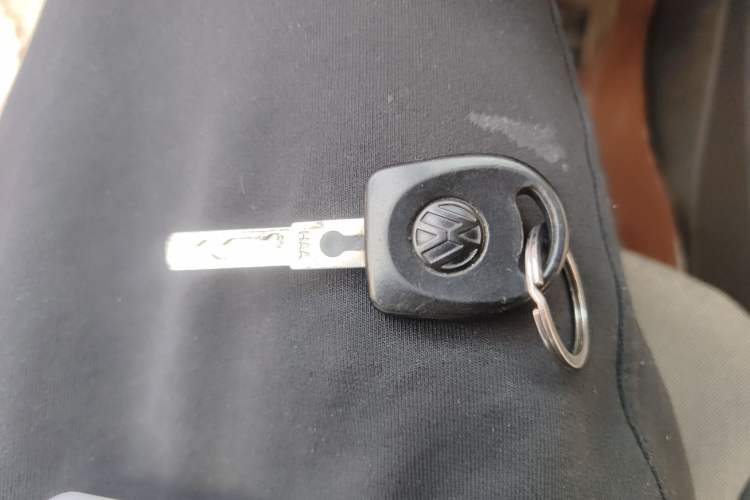 Used Volkswagen Polo 2014 1.6L Automatic Comfort Edition Vehicle Key