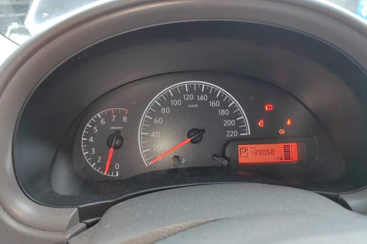 Used Nissan Sunny 2014 1.5XE CVT Elite Edition
