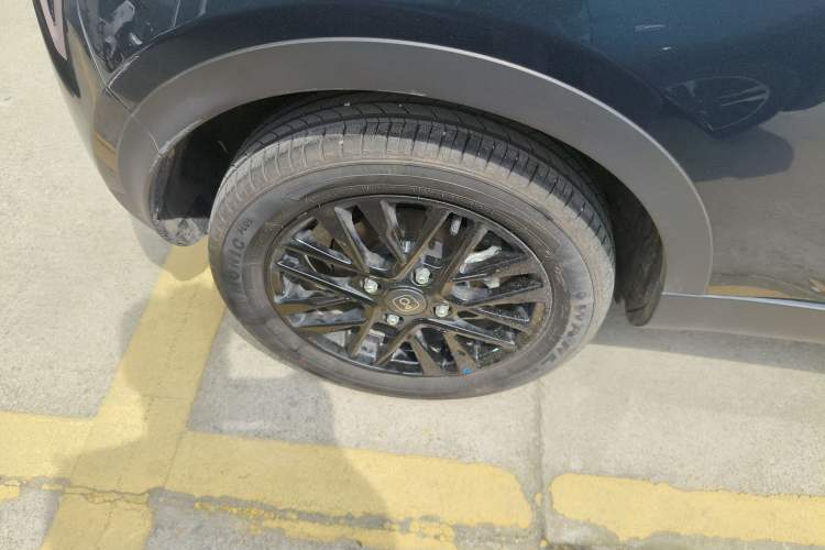 Used Chery QQ Little Ant 2024 Revised Edition Youth Version 321 km Cool Love Edition 29.23 kWh Right Rear Wheel Hub