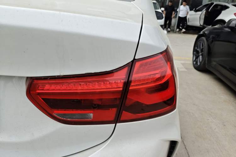 Used BMW 1 Series 2019 120i Leading Model M Sport Package Right Rear Taillight