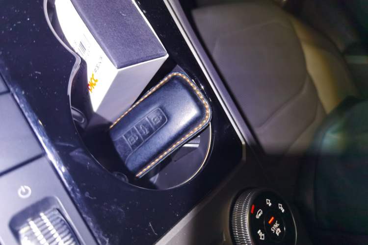 Used Volkswagen Touareg 2019 2.0TSI Ruiyi Edition China VI Standard Vehicle Key