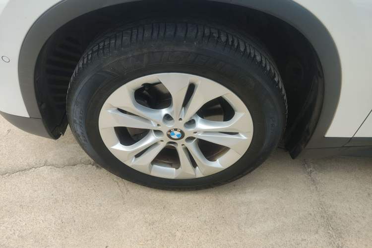 Used BMW X1 2016 sDrive18Li Premium Edition
