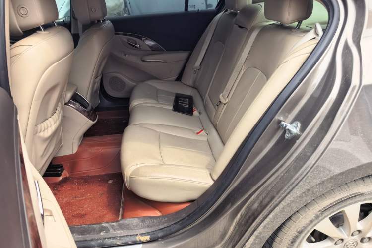 Used Buick LaCrosse 2013 2.4L SIDI Leading Comfort Version