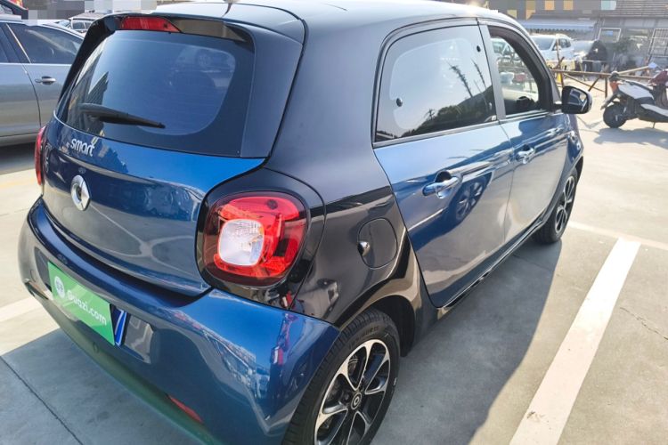 Used smart forfour 2016 1.0L 52 kW Passion Edition