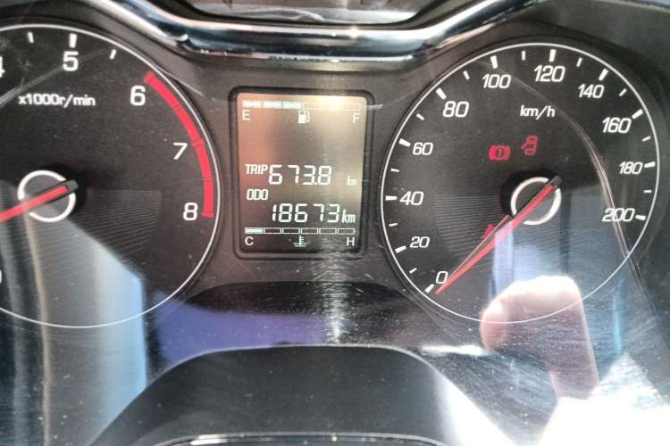 Used Baojun 310 2016 1.2L Manual Luxury Model
