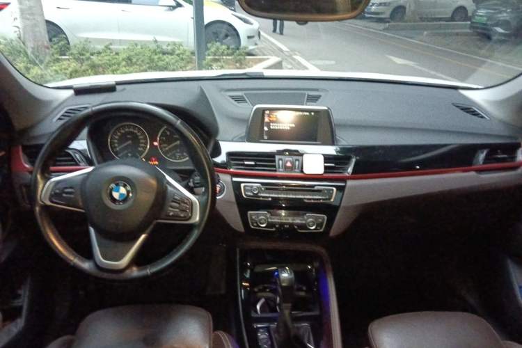 Used BMW X1 2016 sDrive18Li Premium Edition