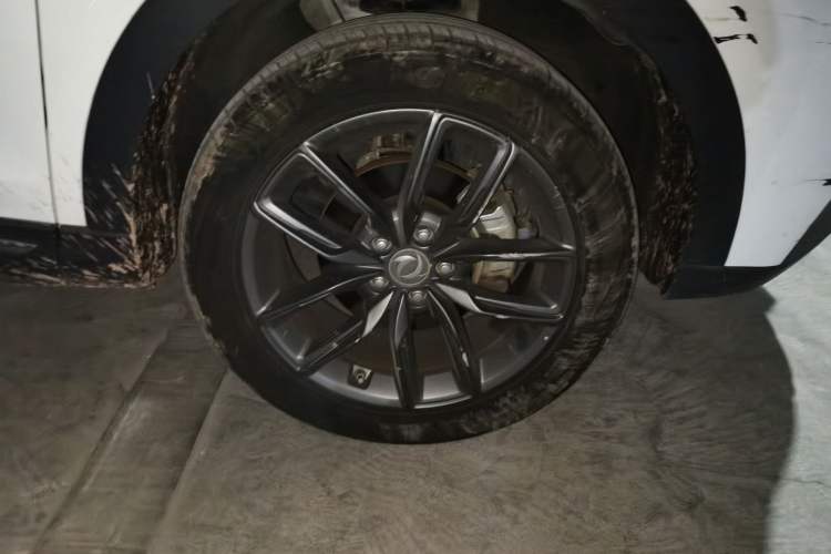 Used Dongfeng Fengon ix5 2021 1.5T CVT Urban Dynamic Edition
