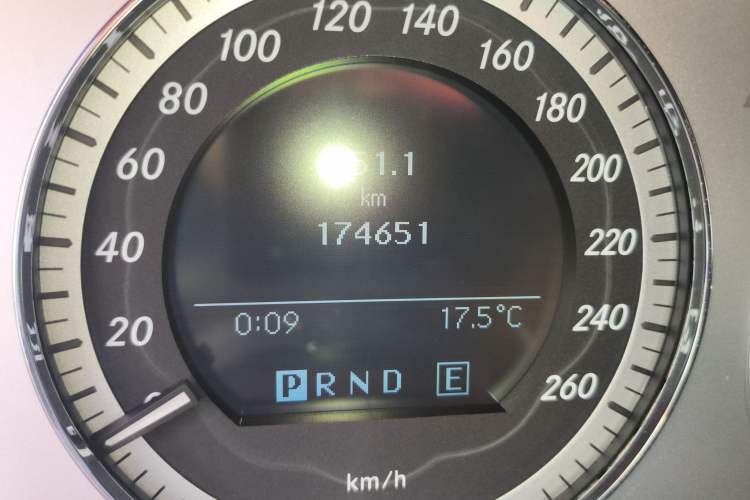 Used Mercedes-Benz GLK-Class 2012 GLK 300 4MATIC Fashion Model
