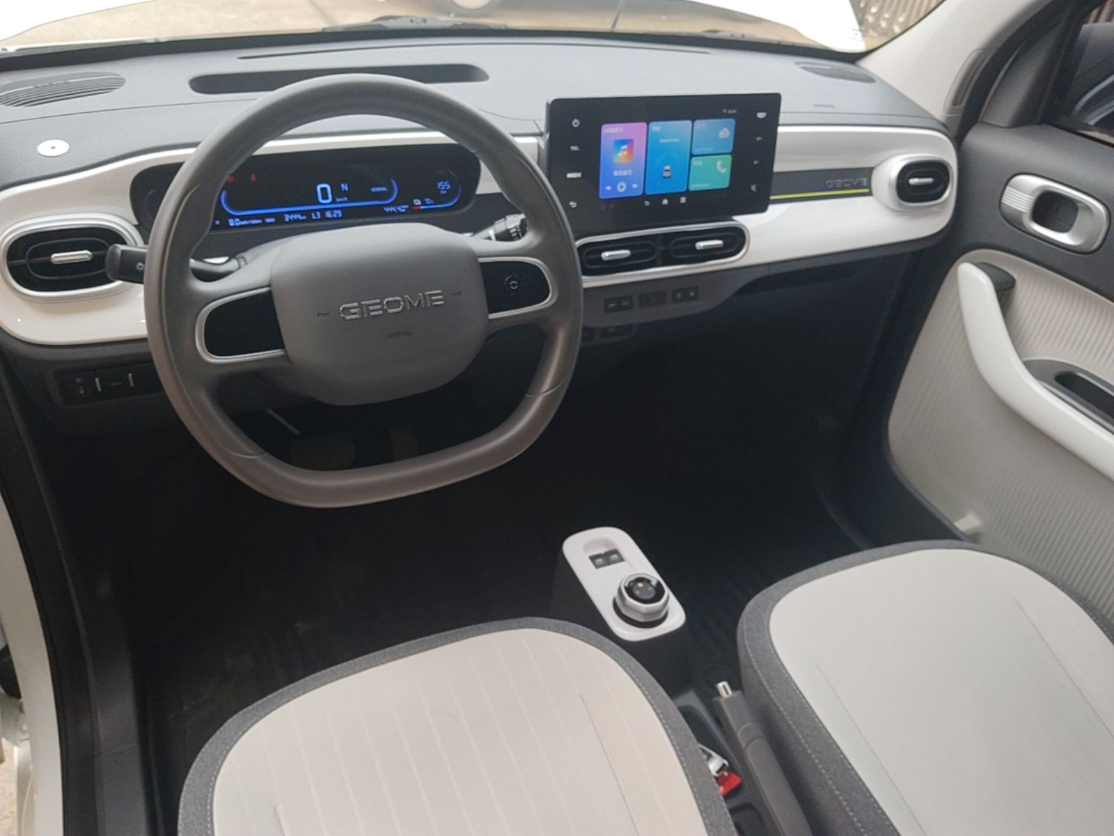 Geely Galaxy Panda 2025 210 km – Yuanqi Bear — снимка 12