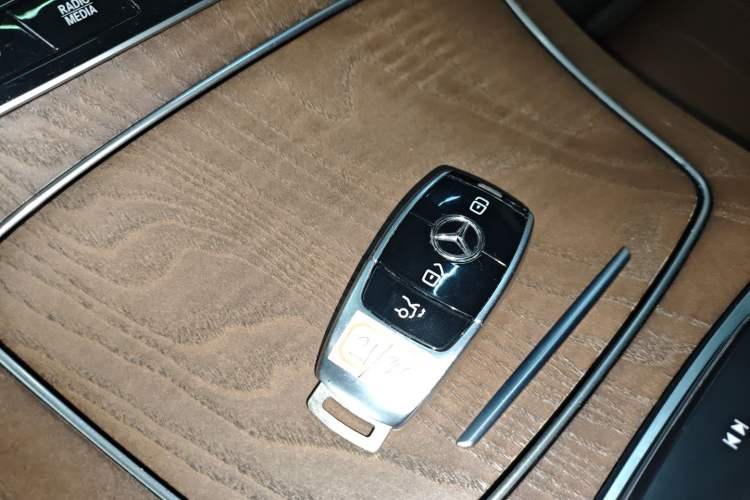 Used Mercedes-Benz E-Class 2021 Facelift E 300 L Stylish Edition