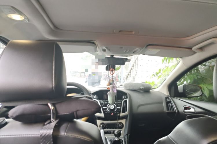 Used Ford Focus 2012 Hatchback 2.0L Manual Luxury Sport Model Headliner