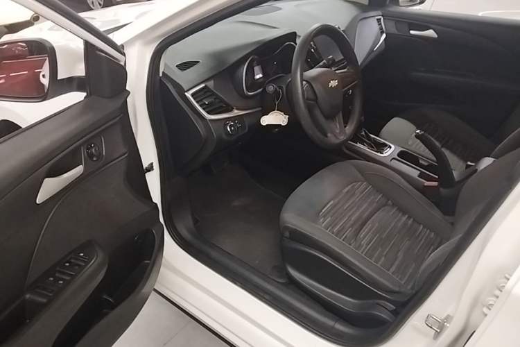 Used Chevrolet Cavalier 2019 320 Automatic Enjoyment with Sunroof