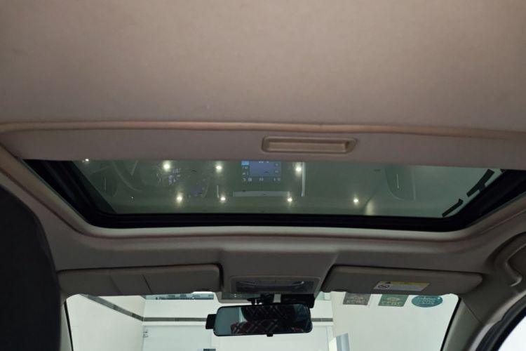 Used Dongfeng Aeolus AX3 2016 1.5L Automatic Zunku Model Headliner