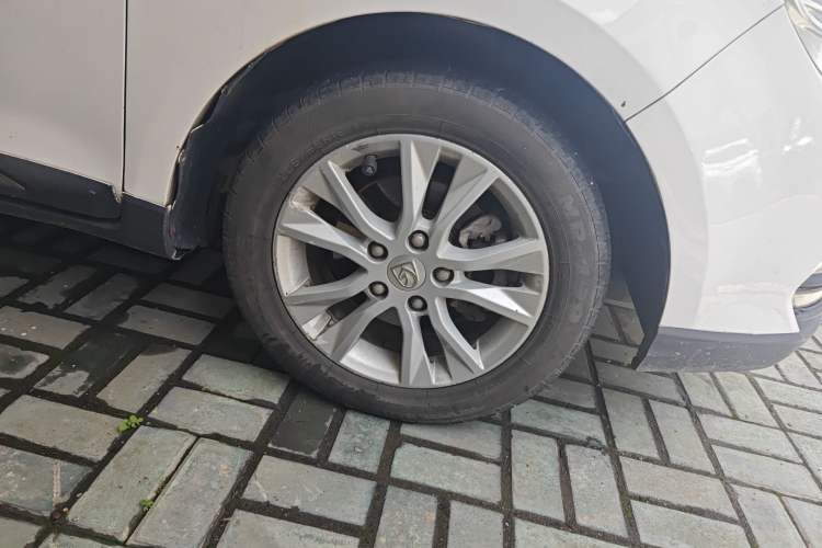 Used Baojun 730 2016 1.5T Manual Luxury Edition 7 Seats