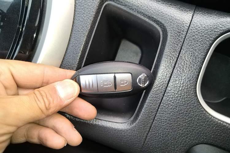 Used Nissan Tiida 2016 1.6L CVT Smart Drive Edition