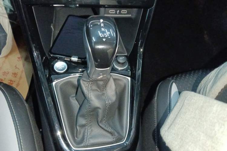 Used Volkswagen Tacqua 2023 200TSI DSG Joy-Connect Edition
