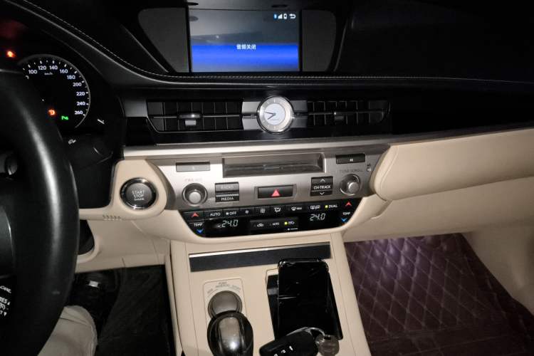 Used Lexus ES 2014 250 Comfort Edition