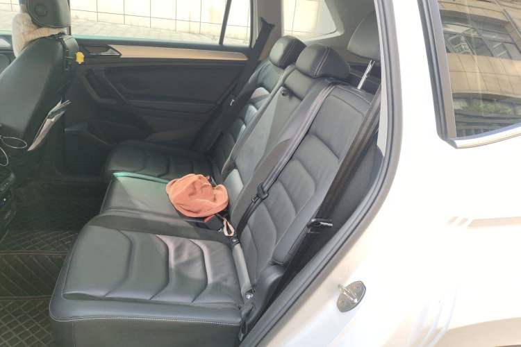 Used Volkswagen Tiguan L 2019 330TSI Automatic Two-Wheel Drive Panoramic Comfort Edition China VI Standard