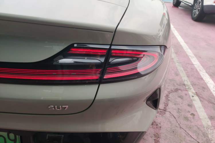 Used Xiaomi Auto SU7 2024 Rear-Drive Ultra-Long Range Advanced Pro-Level Intelligent Driving Version