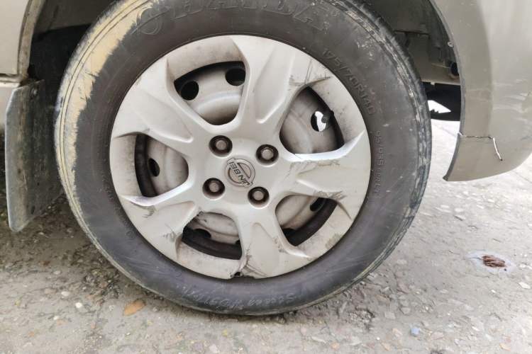 Used Jinbei New Hiace S 2021 1.5L Wealth Model Non-Air-Conditioned Version National VI Standard SWC15M Right Front Wheel Hub