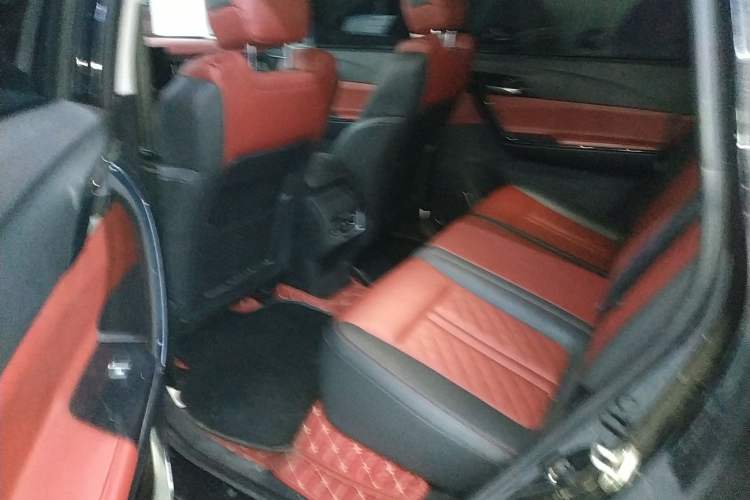 Used FORTHING T5 2018 230T Manual Smart Enjoyment Model Left Rear Seat