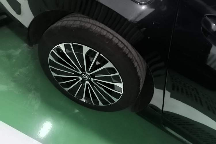 Used Volkswagen Magotan 2024 380TSI DSG Prestige Edition DaMai Package