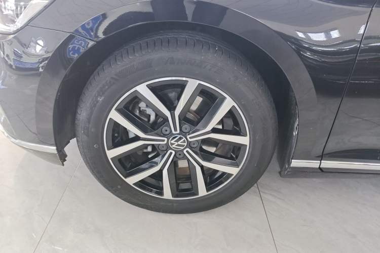 Used Volkswagen Magotan 2020 330TSI DSG Luxury Edition Left Front Wheel Hub