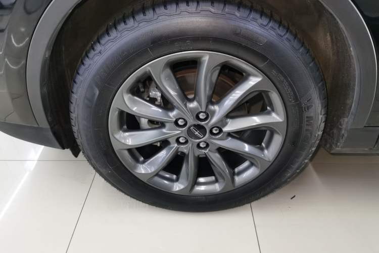 Used Lincoln Corsair 2021 2.0T Two-Wheel Drive Deluxe Edition