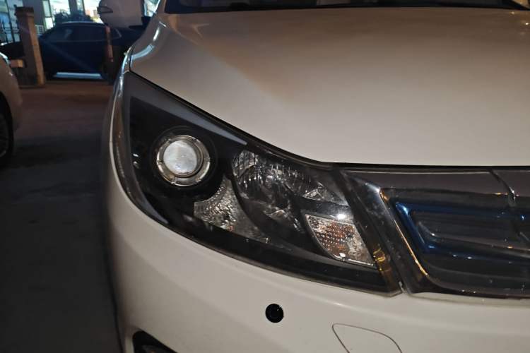 Used BYD e5 2017 300 Prestige Edition
