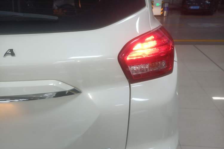 Used BAIC Senova X35 2016 1.5L Manual Elite Edition

