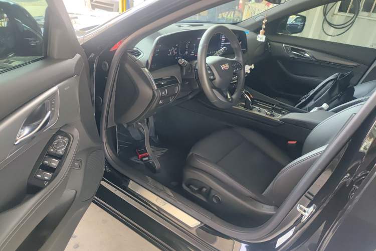 Used Cadillac CT5 2024 28T Luxury Pro Trim