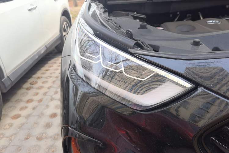 Used Toyota Crown Kluger 2026 Model 2.5L HEV All-Wheel-Drive Prestige Edition Right Front Headlight