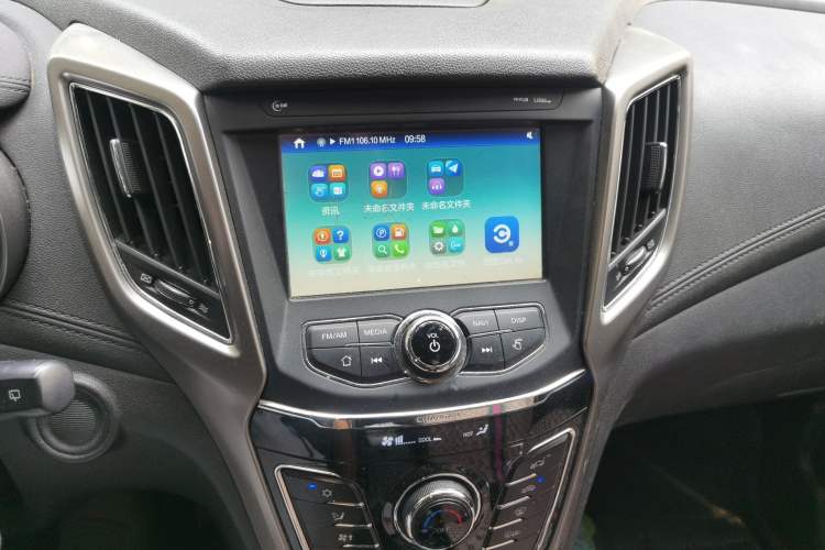 Ojetý CHANGAN CS35 2017 1.6L Manual Luxury Model