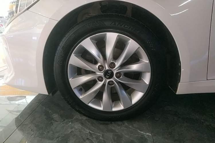 Used Kia K5 2016 1.6T Automatic LUX
