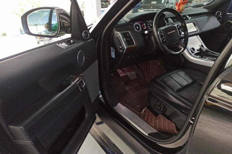 Used Land Rover Range SportNew Energy 2018 P400e Driver Seat